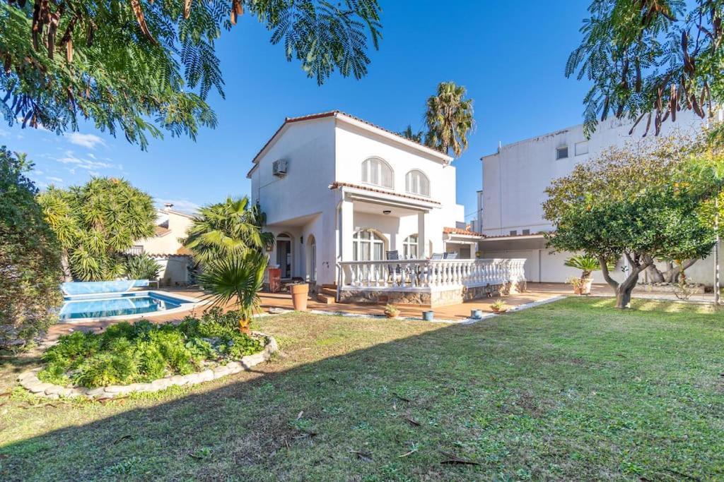 Sm21-Gran Casa De Vacaciones En La Playa, 4 Habitaciones, Climatizada, Piscina, Barbacoa Y Wifi Empuriabrava Kültér fotó